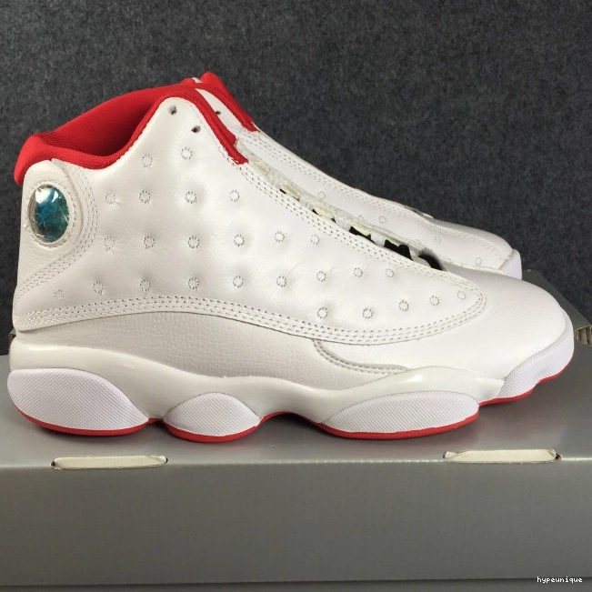 HYPE Air of 414571-103 Flight 13 Retro Jordan History 0815